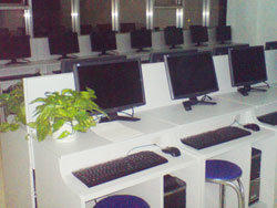 零基礎(chǔ)電腦培訓(xùn) 1個(gè)月輕松掌握辦公軟件與軟件開發(fā)入門